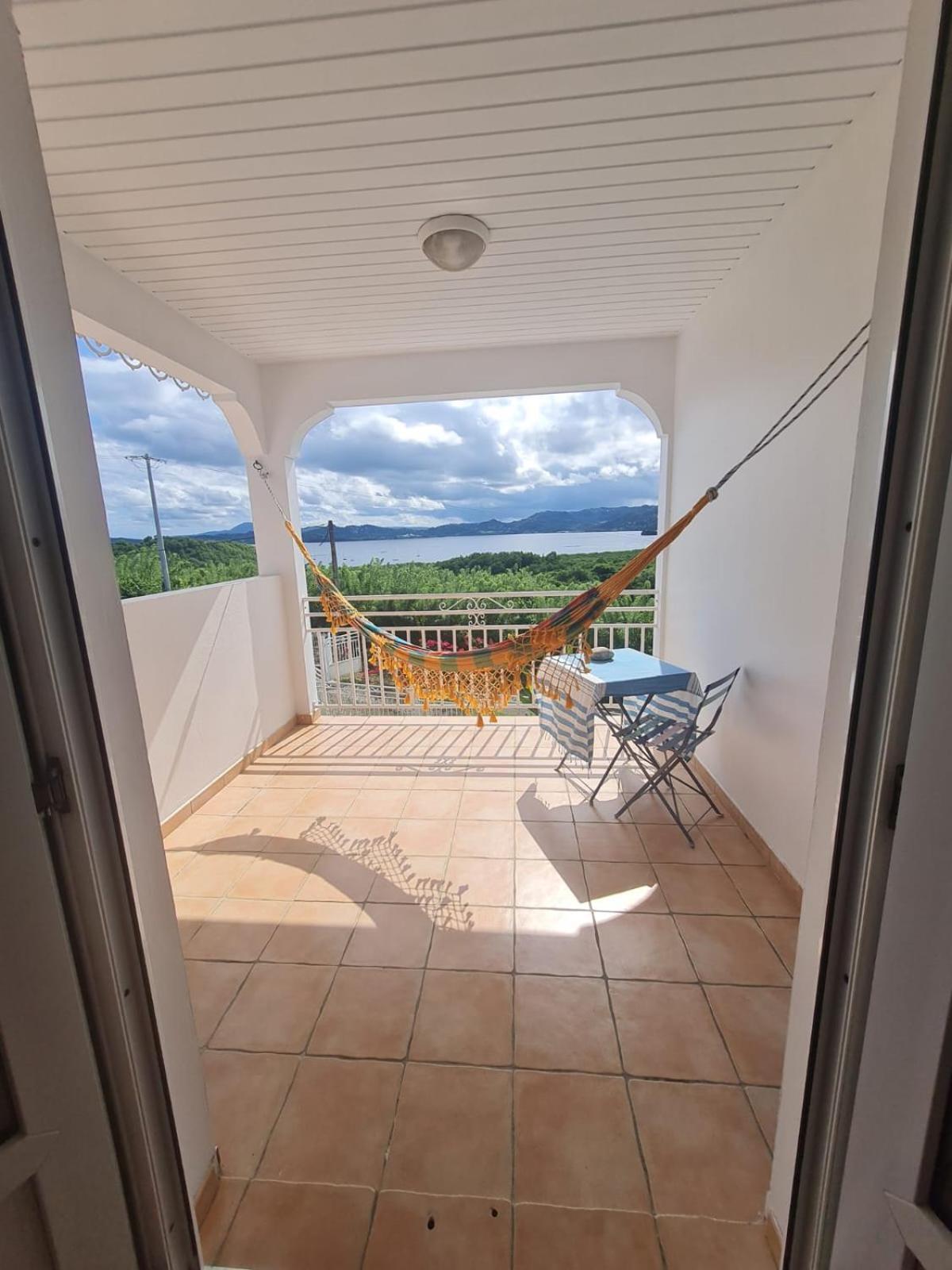 Villa Avec Vue T2 A T5 Duo De La Baie Le Robert Esterno foto